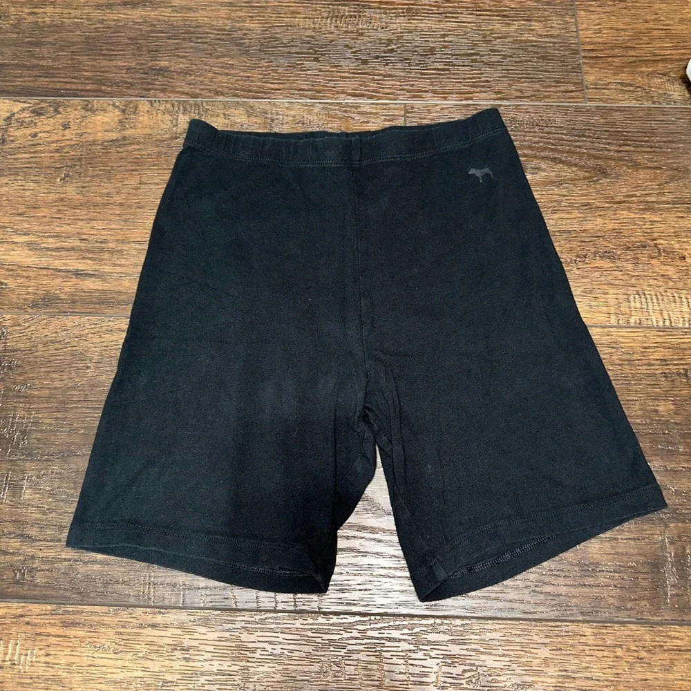 PINK Victoria's Secret Women’s Spandex Biker Shorts - Picture 8 of 10